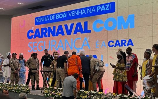 Músico do Ilê Aiyê passa mal e é socorrido por Otto Alencar em evento político