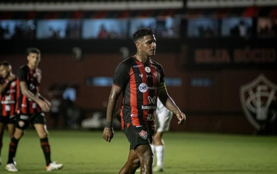 Rodrigo Andrade se lesiona e está fora da partida contra o Barcelona de Ilhéus