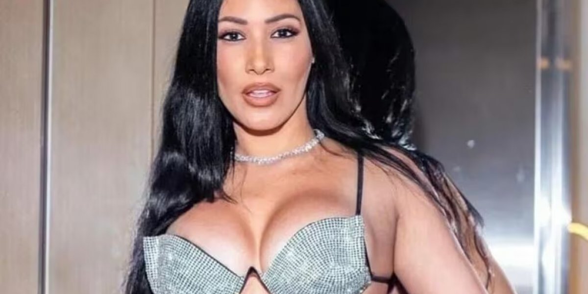 Simaria admite lipoaspiração e exibe resultado: "segredo"