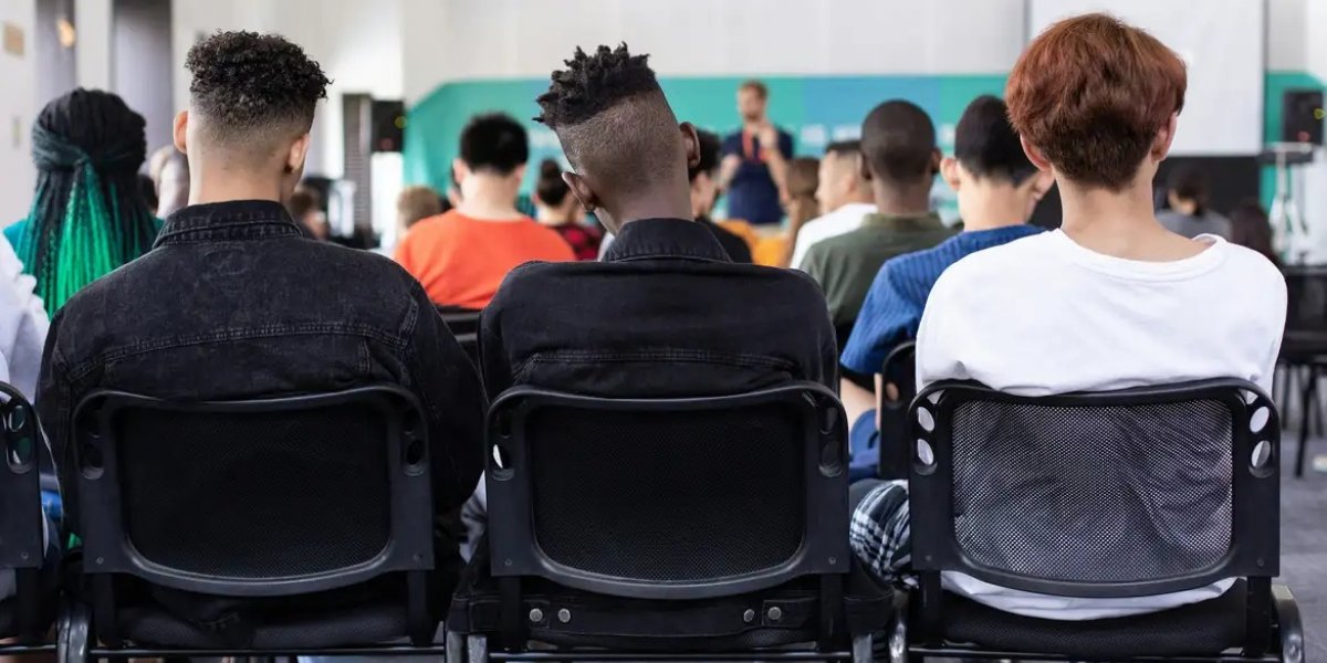 Ministério do Planejamento publica edital de concurso com 100 vagas