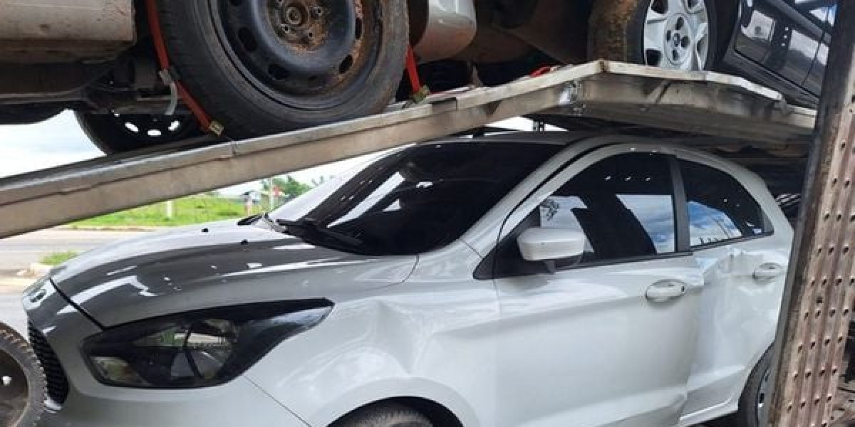 Carro roubado em São Paulo é recuperado pela PRF em Vitória da Conquista