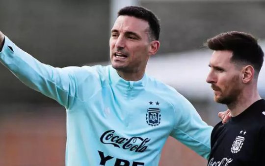 Vai ficar! Lionel Scaloni confirma que seguirá como técnico da Argentina
