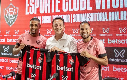 Oficial! Vitória apresenta os reforços Alerrandro e Everaldo
