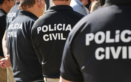 Arma roubada na casa de policial militar é recuperada em Feira de Santana