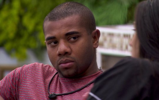 "Cheio de cobra nessa casa", dispara Davi sobre brothers no BBB24