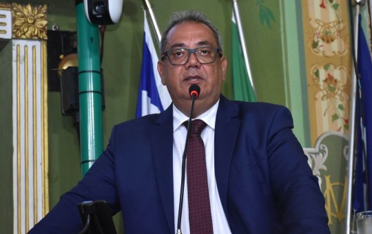 Câmara de Salvador retomará atividades legislativas na sexta, diz Carlos Muniz