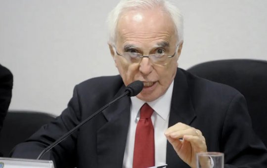 Morre em Brasília ex-ministro Samuel Pinheiro Guimarães