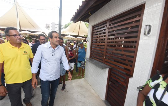 Após reconstrução, nova Colônia do Rio Vermelho é inaugurada pela Prefeitura