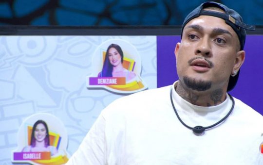 BBB 24: MC Bin Laden recebe prêmio de fofoqueiro no Sincerão