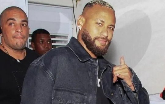 Neymar ironiza comentários sobre seu peso: "Chupa haters"