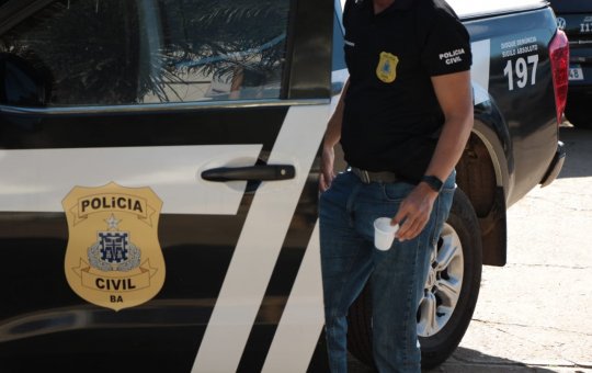 Polícia Civil prende trio suspeito de aplicar golpes em hotel na Pituba