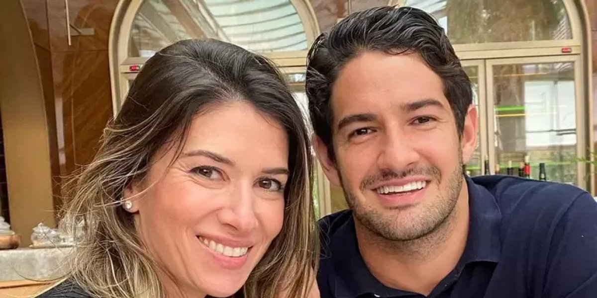 Nasce o primeiro filho do casal Alexandre Pato e Rebeca Abravanel