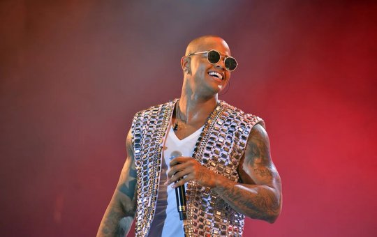 Léo Santana comanda Pipoco hoje no circuito Ondina-Barra