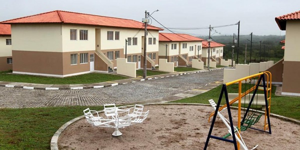 Mais de 1300 famílias ganham imóveis pelo Minha Casa, Minha Vida