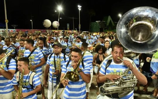 Habeas Copos comanda o 5º dia de pré-Carnaval; Confira a programação