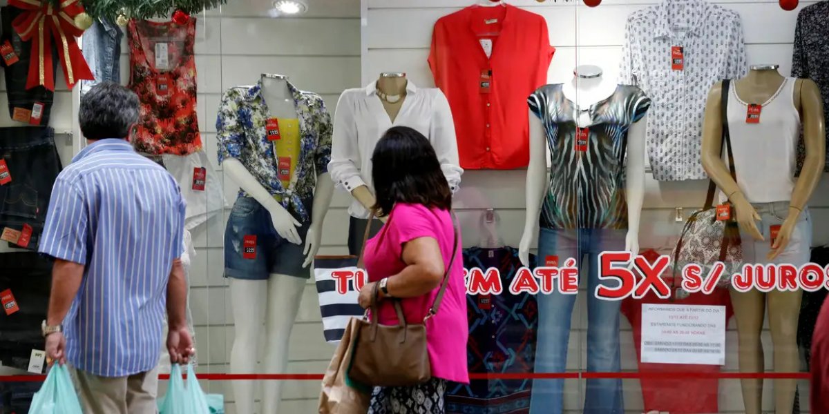 Vendas do comércio varejista sobem 1,7% em 2023