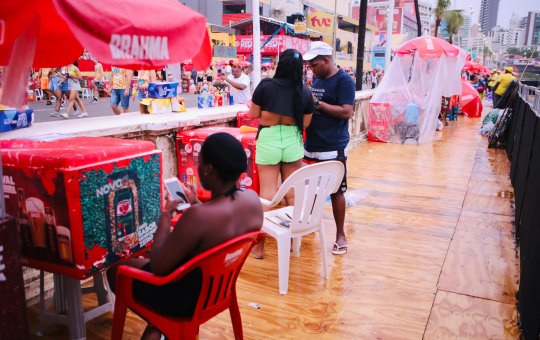 Agora sim! Ambulantes começam a trabalhar em nova estrutura para o carnaval