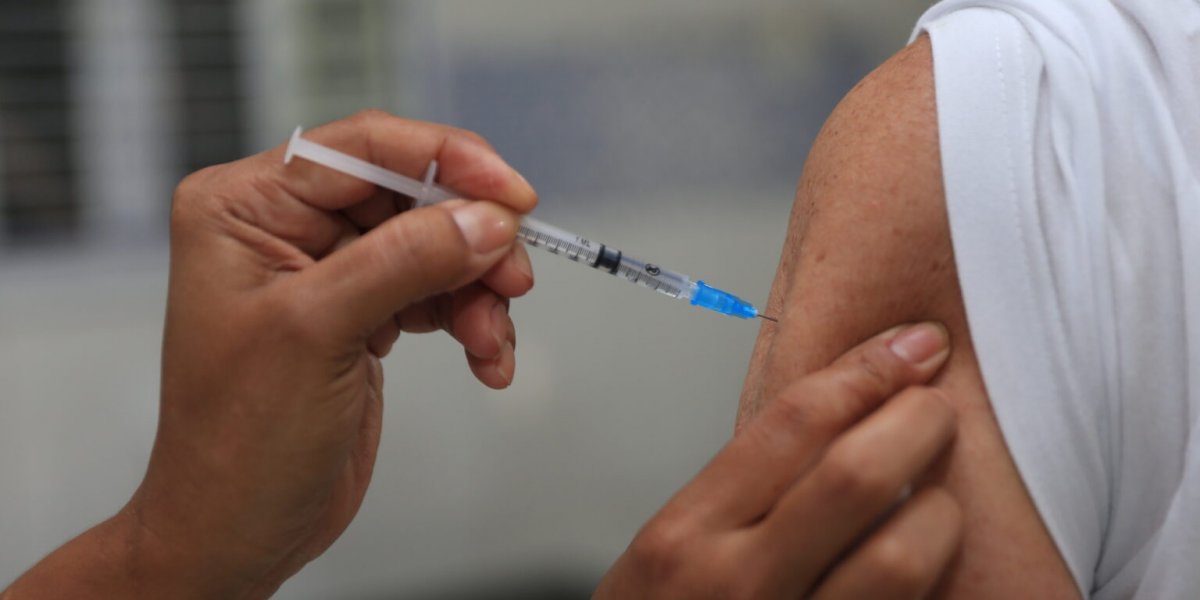 Começa nesta quinta-feira (15) a vacinação contra a dengue, confira detalhes