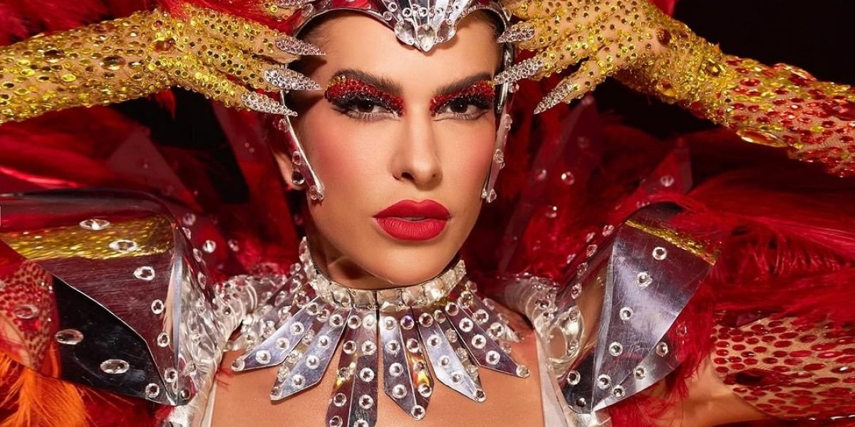 Lore Improta é recebida com festa em Salvador após conquista no Carnaval do Rio