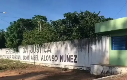 Dezessete detentos fogem de penitenciária no Piauí