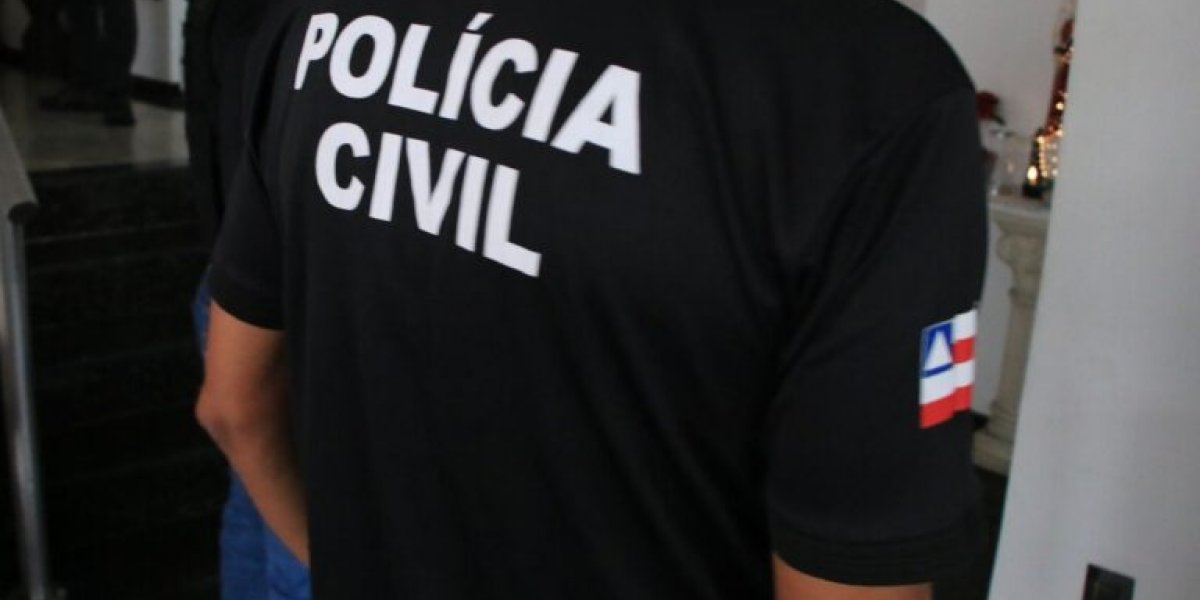 Polícia Civil prende homem com trinta e um pinos de cocaína em Amélia Rodrigues