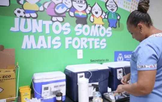 Salvador amplia a quantidade de postos de vacinação contra dengue