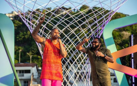 Léo Santana lança mais um single do PaGGodin, canção “É assim que tem que ser”