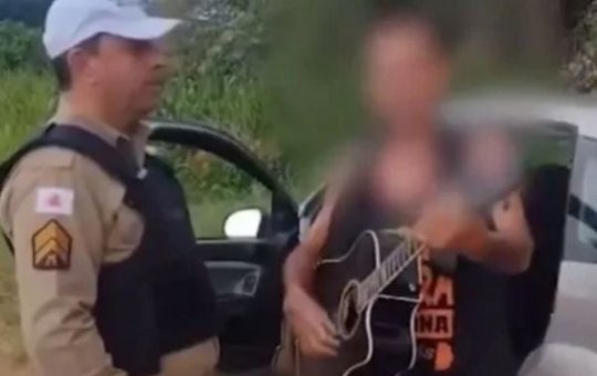VÍDEO; Motorista embriagado canta clássico sertanejo para PM antes de ser preso