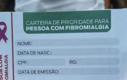 Prefeitura lança carteira de identificação para pacientes com fibromialgia 