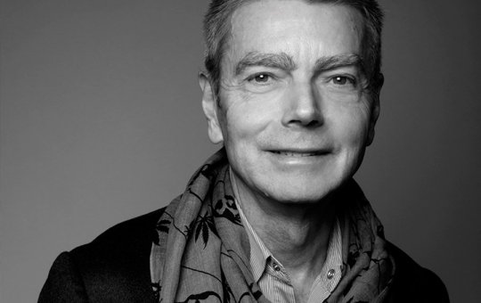 Famoso francês de 78 anos morre afogado em Porto Seguro