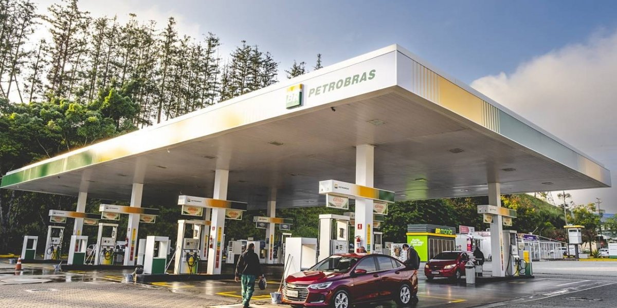 Gasolina do Brasil poderá ter até 35% de etanol em sua mistura