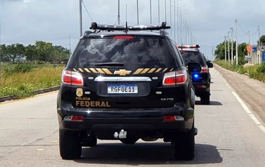 Homem é preso por importunação sexual infantil na internet, no interior da Bahia