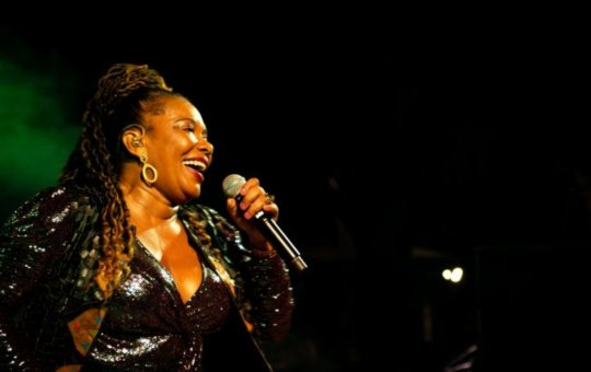 Questões de saúde fazem Margareth Menezes cancelar show em Mato Grosso do Sul