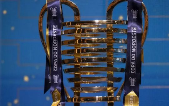 Taça da Copa do Nordeste fará tour por Salvador nesta semana