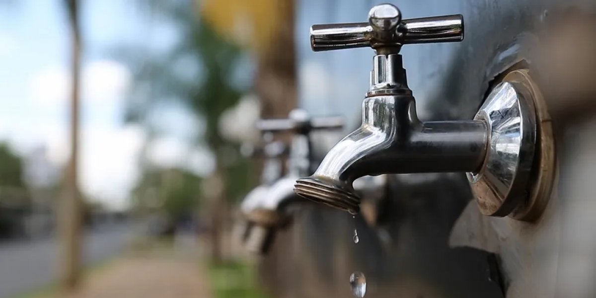 Abastecimento de água é regularizado em bairros de Salvador