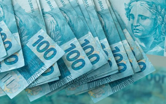 Dindin chegando! 2,2 milhões de pessoas terão '13º do INSS' antecipado na Bahia