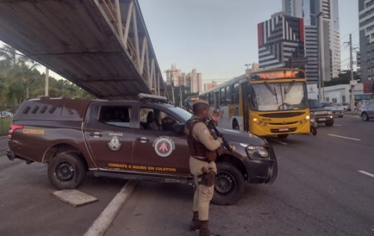 Polícia Militar recupera três veículos roubados no bairro de Novo Horizonte