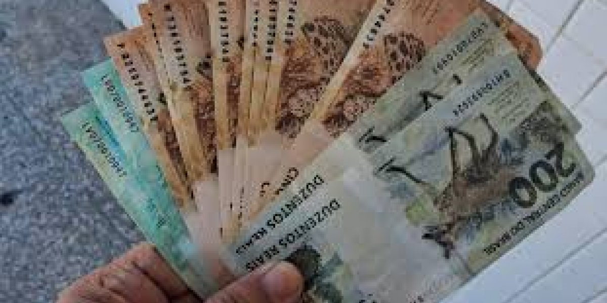 Homem é flagrado ao tentar repassar dinheiro falso em lotérica de Salvador