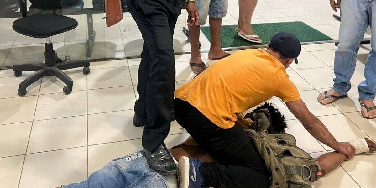 Homem armado invade UPA na Bahia e é detido por segurança