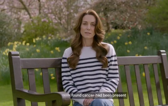 Kate Middleton anuncia que está com câncer
