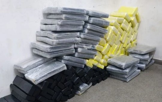 Homens são presos com mais de 200 kg de drogas no sul da Bahia