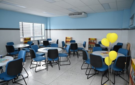 Professores de Salvador terão reajuste salarial de 8%