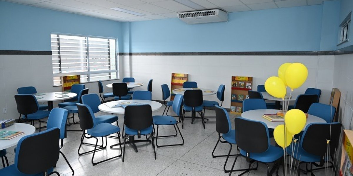 Professores de Salvador terão reajuste salarial de 8%