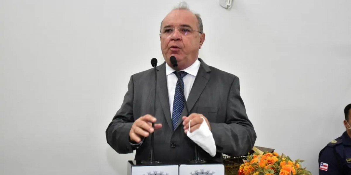 Vereador de Feira pede um minuto de silêncio para  suspeito de feminicídio