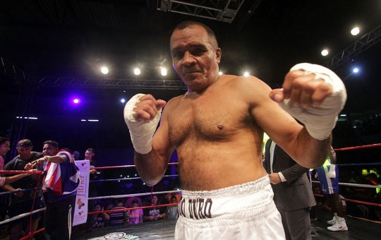 Com 58 anos Todo Duro retorna aos ringues e é nocauteado