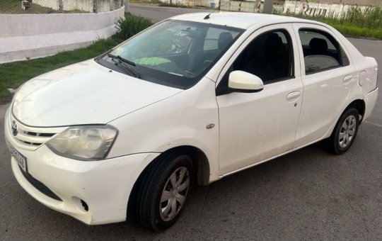 Carro roubado é  encontrado em Valéria