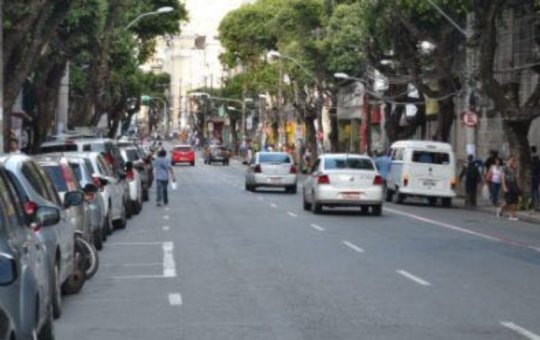 Homem é agredido após roubar na Avenida Sete de Setembro