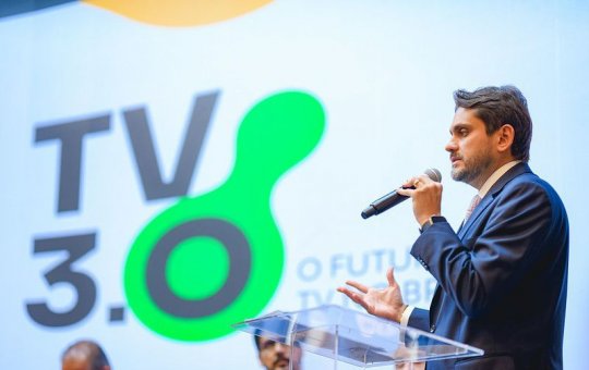 Entenda o que é a TV 3.0 e como o governo estuda a chegada da novidade no Brasil