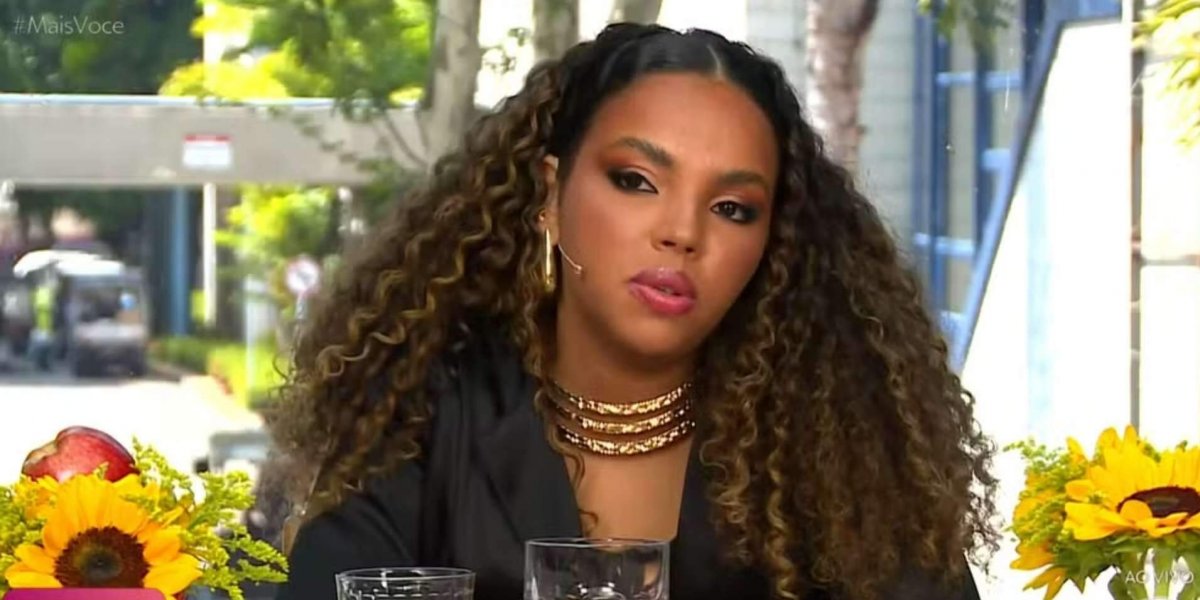 Fãs de Pitel causam confusão na porta da TV Globo