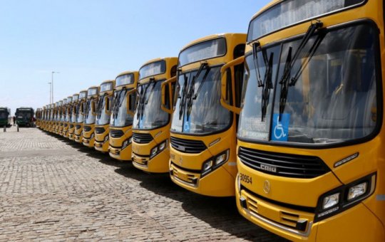 Passageiro e rodoviário brigam no Largo do Tanque